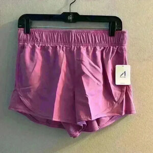 NWT Alive Magnetics Athletic Shorts